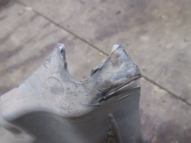 Защита топливного бака Toyota RAV 4  (CA40) 2012-2015 на Toyota RAV 4  (CA40)