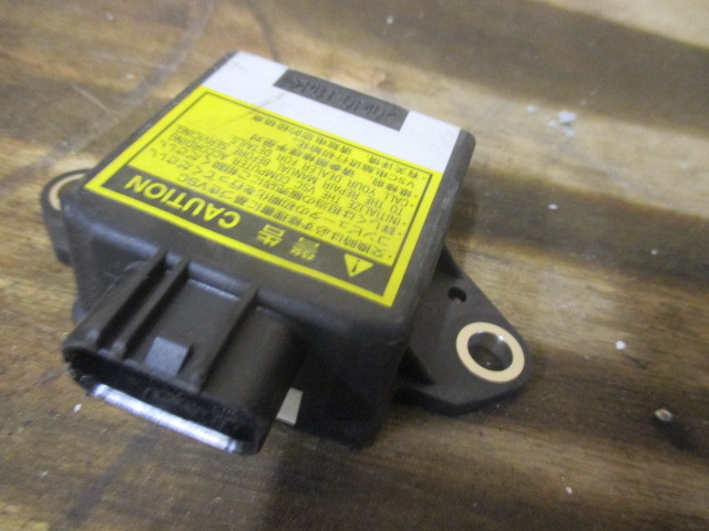 Датчик курсовой устойчивости Toyota RAV 4 (XA30) 2005-2010 на Toyota RAV 4 (XA30)