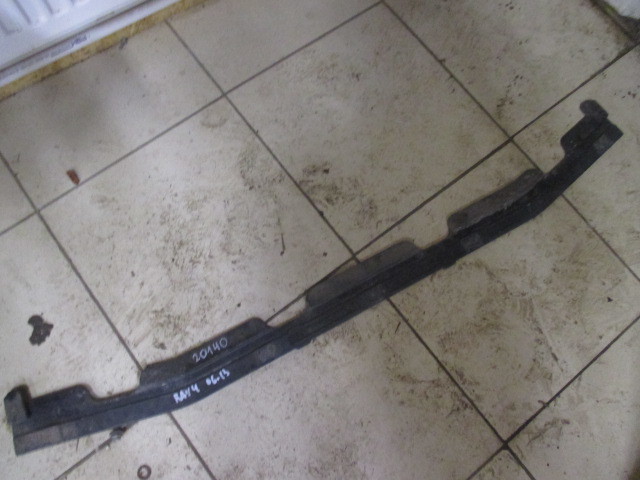 Наполнитель заднего бампера Toyota RAV 4 (XA30) 2005-2010 на Toyota RAV 4 (XA30)