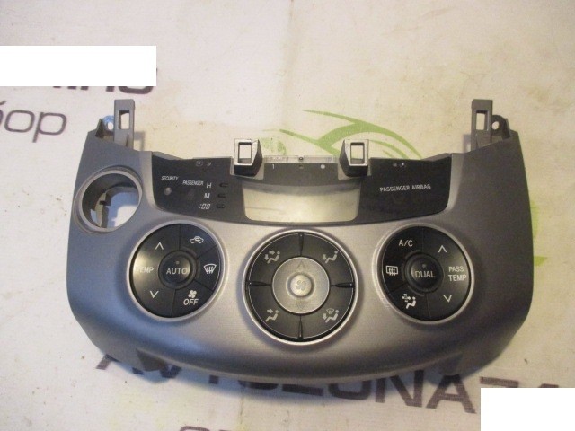 Блок управления климатической установкой Toyota RAV 4 (XA30) 2005-2010 на Toyota RAV 4 (XA30)