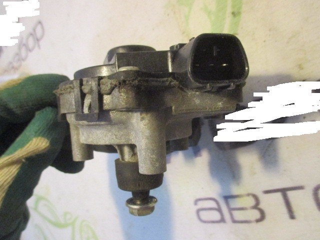 Моторчик стеклоочистителя передний Toyota RAV 4 (XA30) 2005-2010 на Toyota RAV 4 (XA30)
