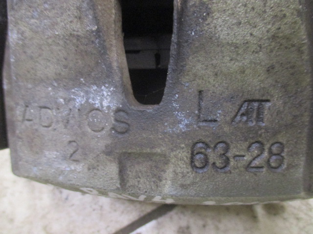 Суппорт передний левый Toyota RAV 4 (XA30) 2005-2010 на Toyota RAV 4 (XA30)