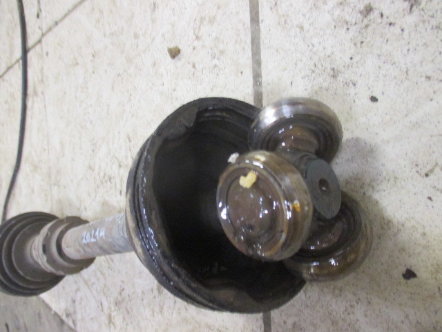 Полуось задняя Toyota RAV 4 (XA30) 2005-2010 на Toyota RAV 4 (XA30)