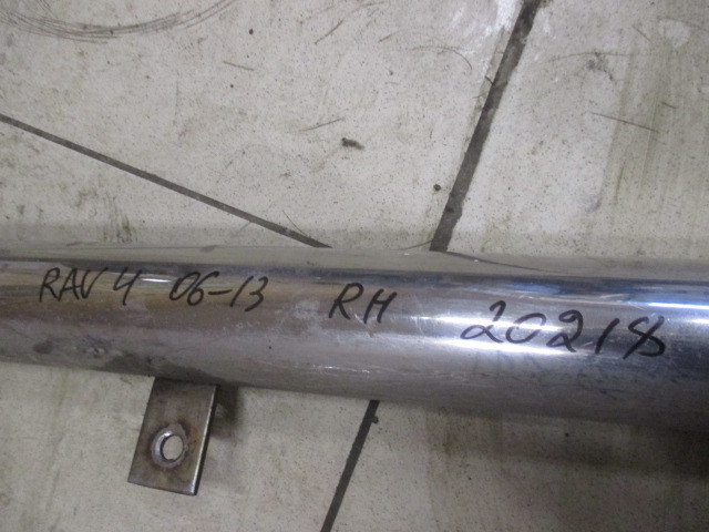 Подножка Toyota RAV 4 (XA30) 2005-2010 на Toyota RAV 4 (XA30)