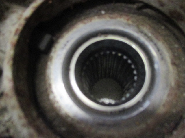 Кулак поворотный задний левый Toyota RAV 4 (XA30) 2005-2010 на Toyota RAV 4 (XA30)