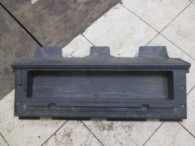 Ящик для инструментов Toyota RAV 4 (XA30) 2005-2010 5857742030 на Toyota RAV 4 (XA30)