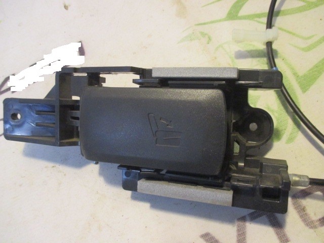 Ручка сиденья с тросиком левая Toyota RAV 4 (XA30) 2005-2010 на Toyota RAV 4 (XA30)