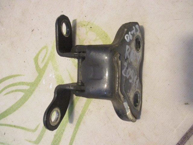 Петля двери Toyota RAV 4 (XA30) 2005-2010 на Toyota RAV 4 (XA30)
