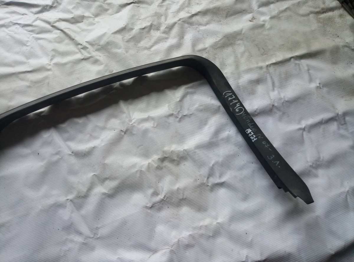 Обшивка арки стекла двери задней левой Ford MONDEO 4  на Ford Mondeo 4
