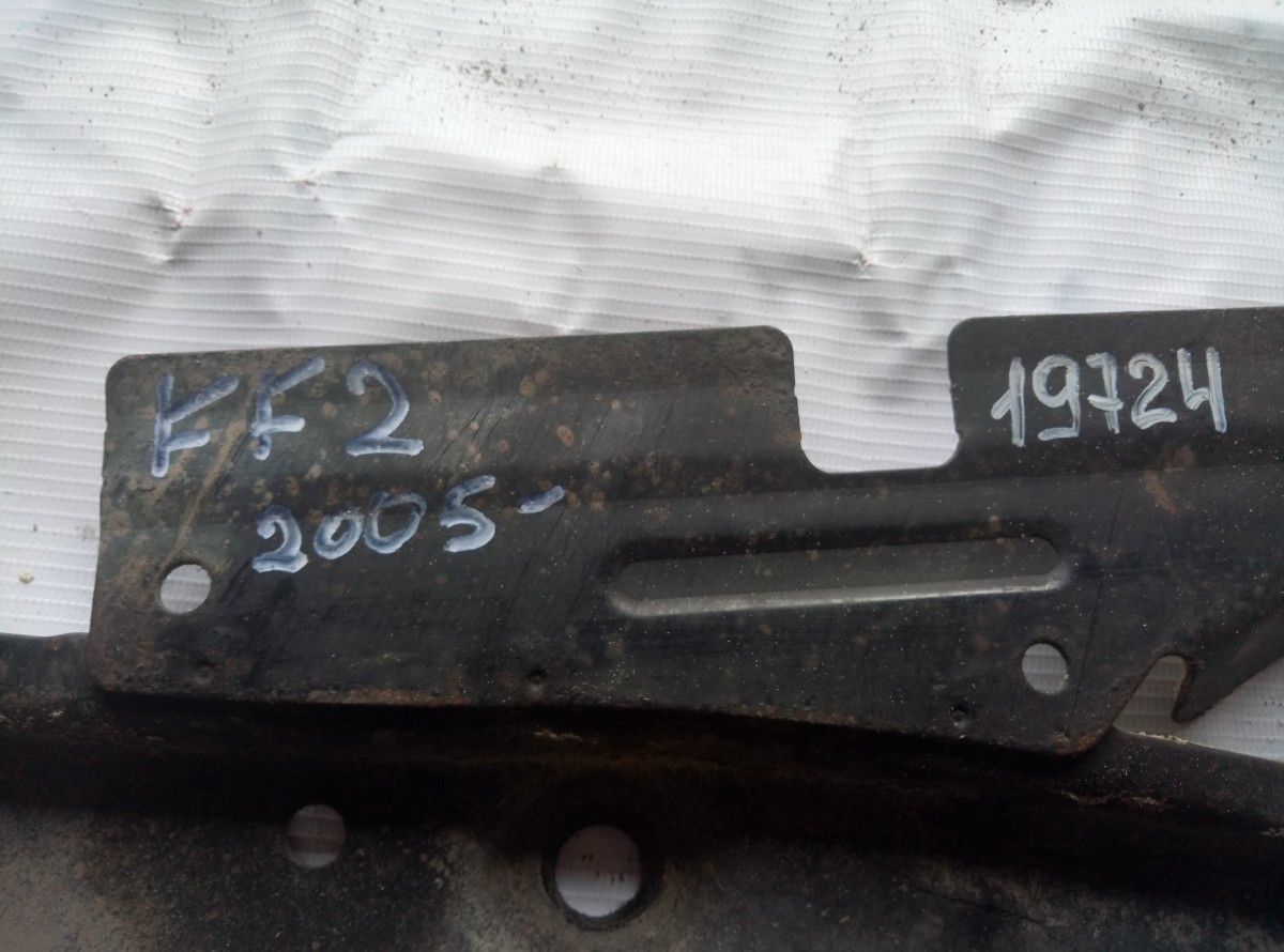 Кронштейн глушителя Ford Focus 2 2005-2008 на Ford Focus 2