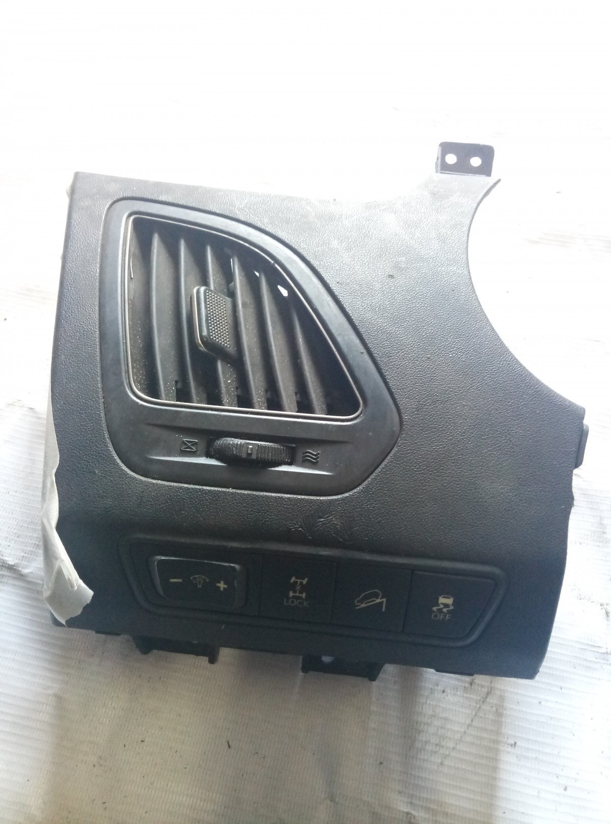 Блок кнопок Hyundai IX35 2010-2015 на Hyundai ix35 