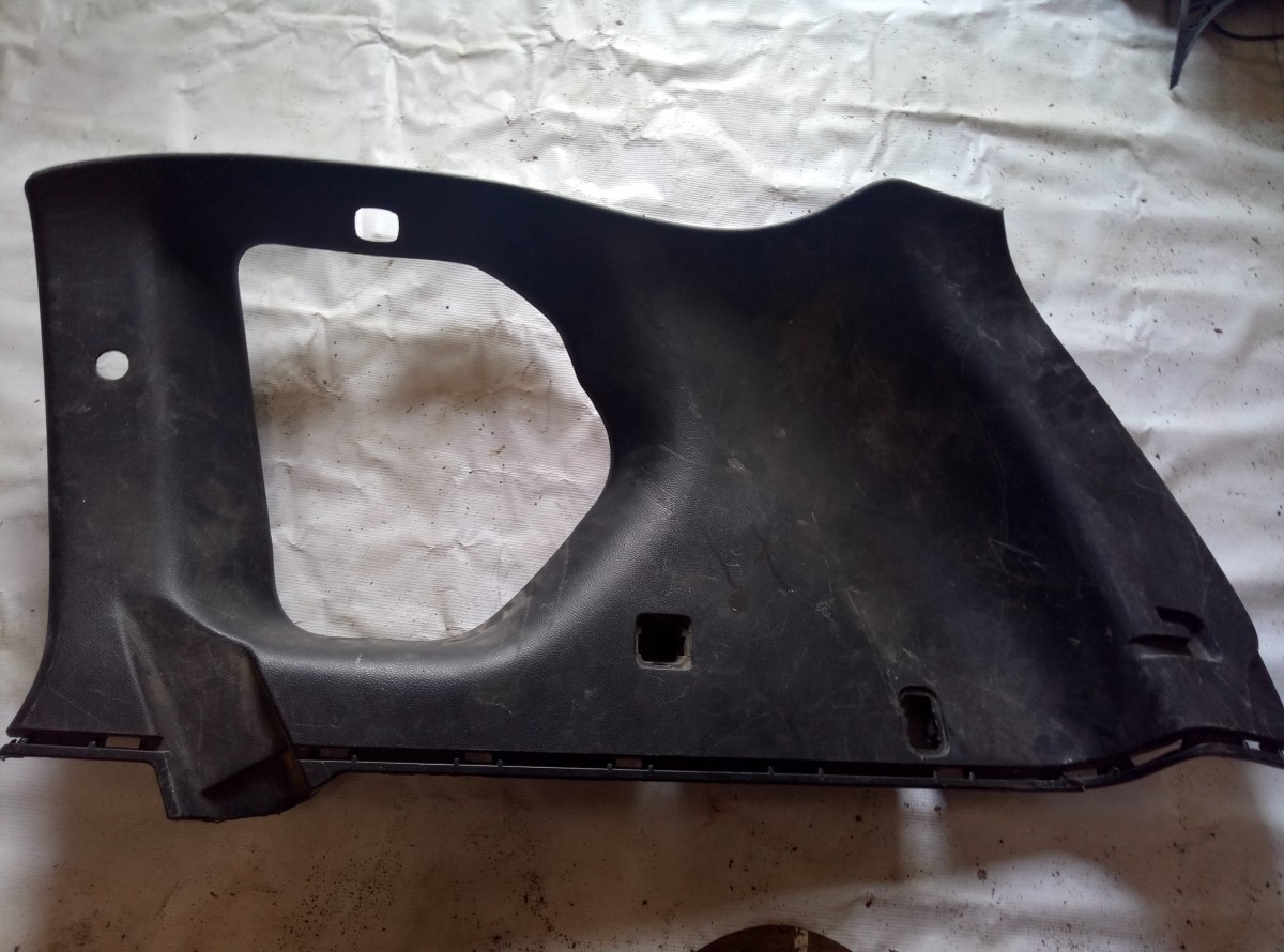 Обшивка багажника левая Nissan X-Trail T31 2007-2012 на Nissan X-Trail T31