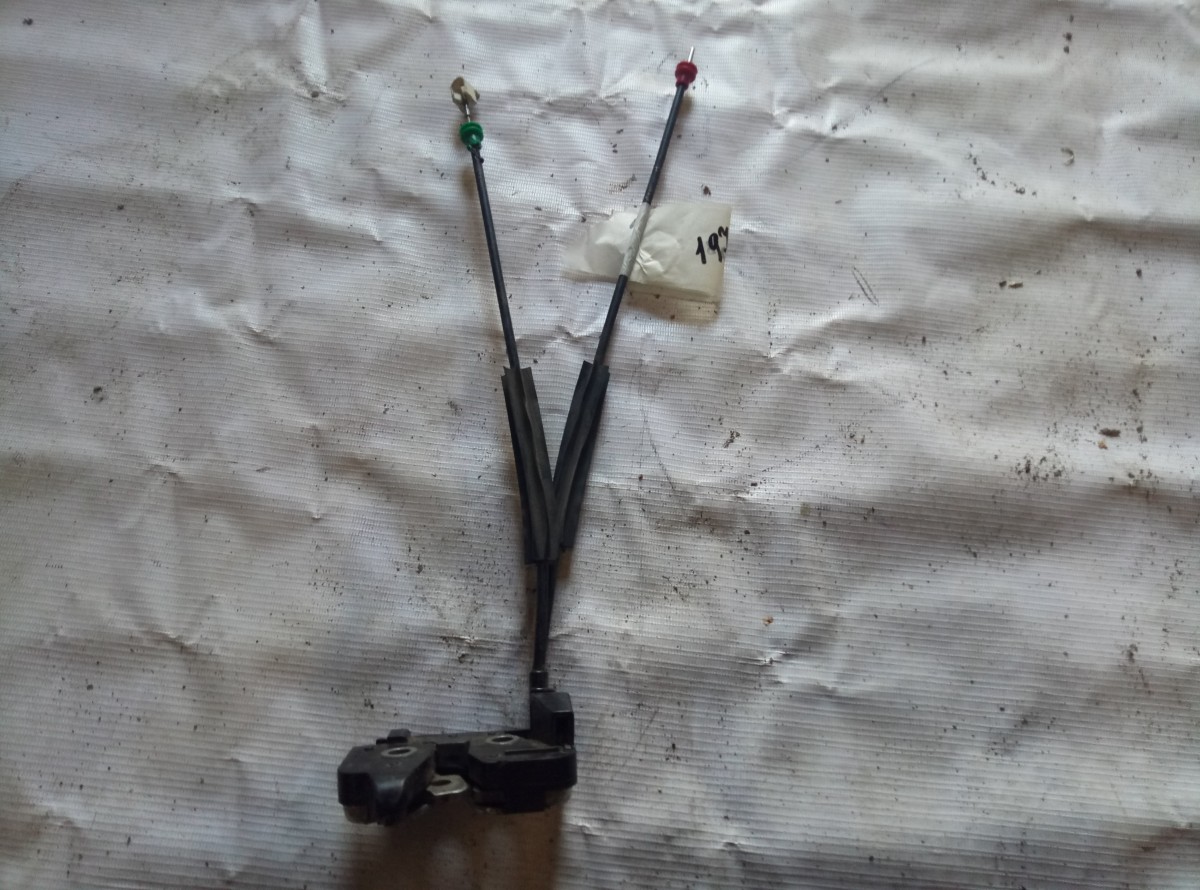 Замок двери Ford Fiesta 4  2001-2008 на Ford Fiesta 4