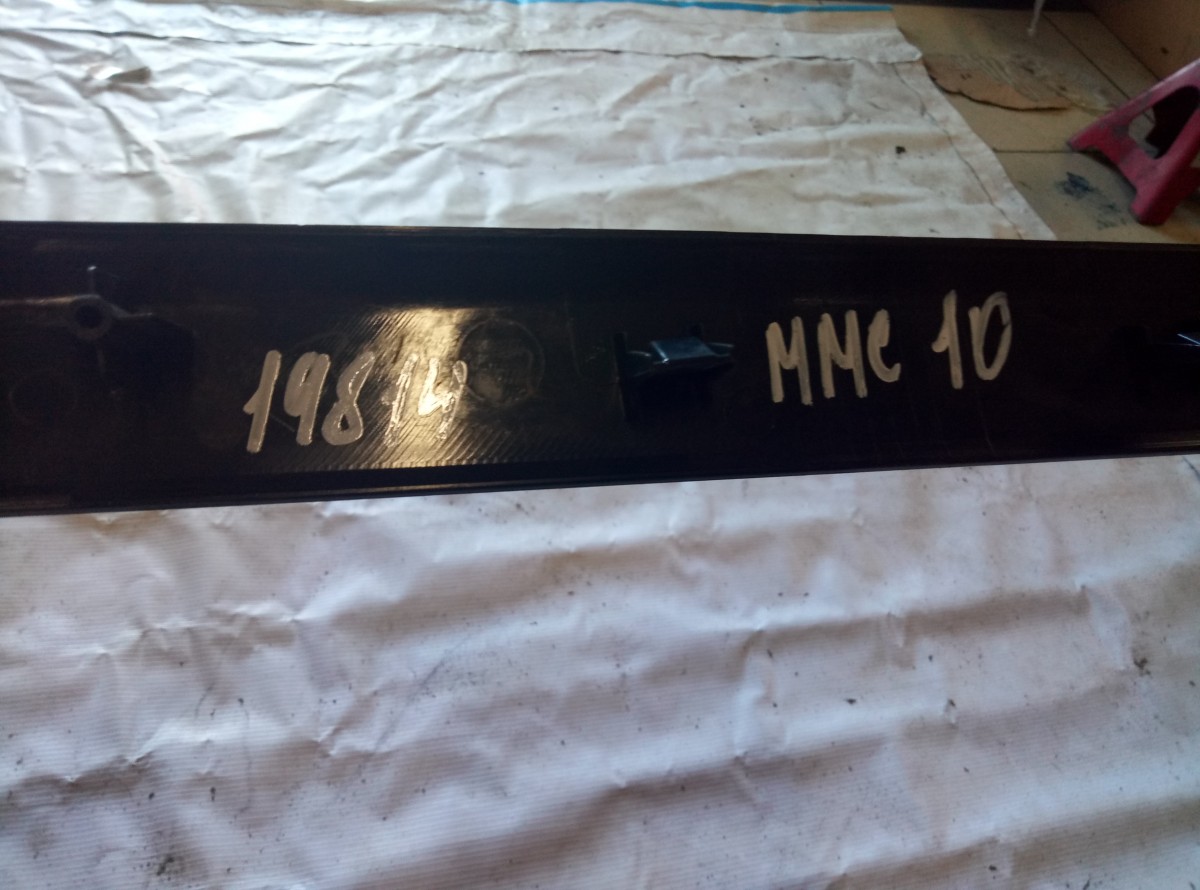 Накладка двери передней правой Mitsubishi lancer 10 SPC02175 RH на Mitsubishi Lancer X