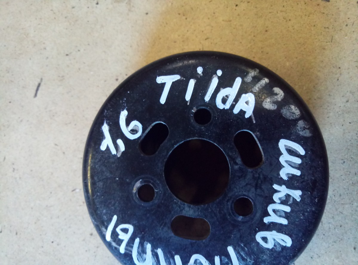 Шкив водяного насоса Nissan Tiida C11 1.6 на Nissan Tiida C11