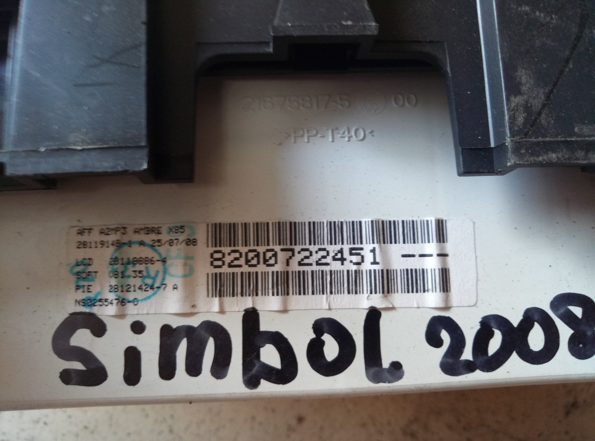Дисплей информационный Renault Symbol 2 2008> на Renault Symbol 2