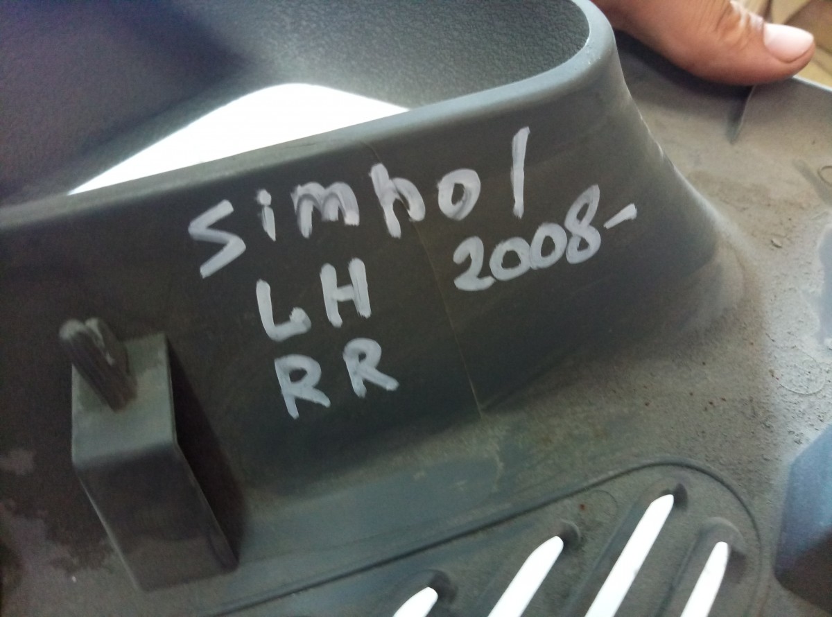 Обшивка стойки Renault Symbol 2008 > 769354281R на Renault Symbol 2