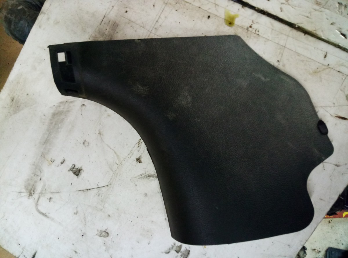 Обшивка стойки передней правой нижняя Hyundai Solaris 2011-2016 858241R000 на Hyundai Solaris 