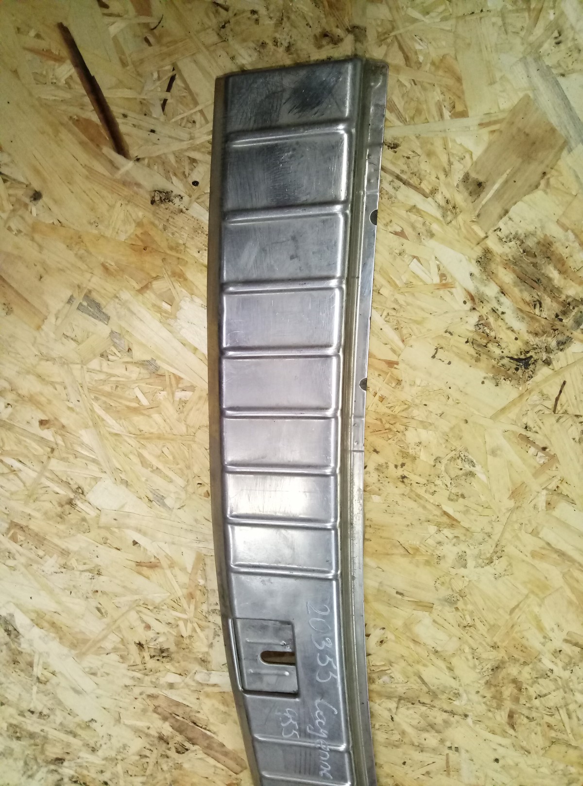 Накладка замка багажника Porsche Cayenne 955 2003-2009 на Porsche Cayenne 955