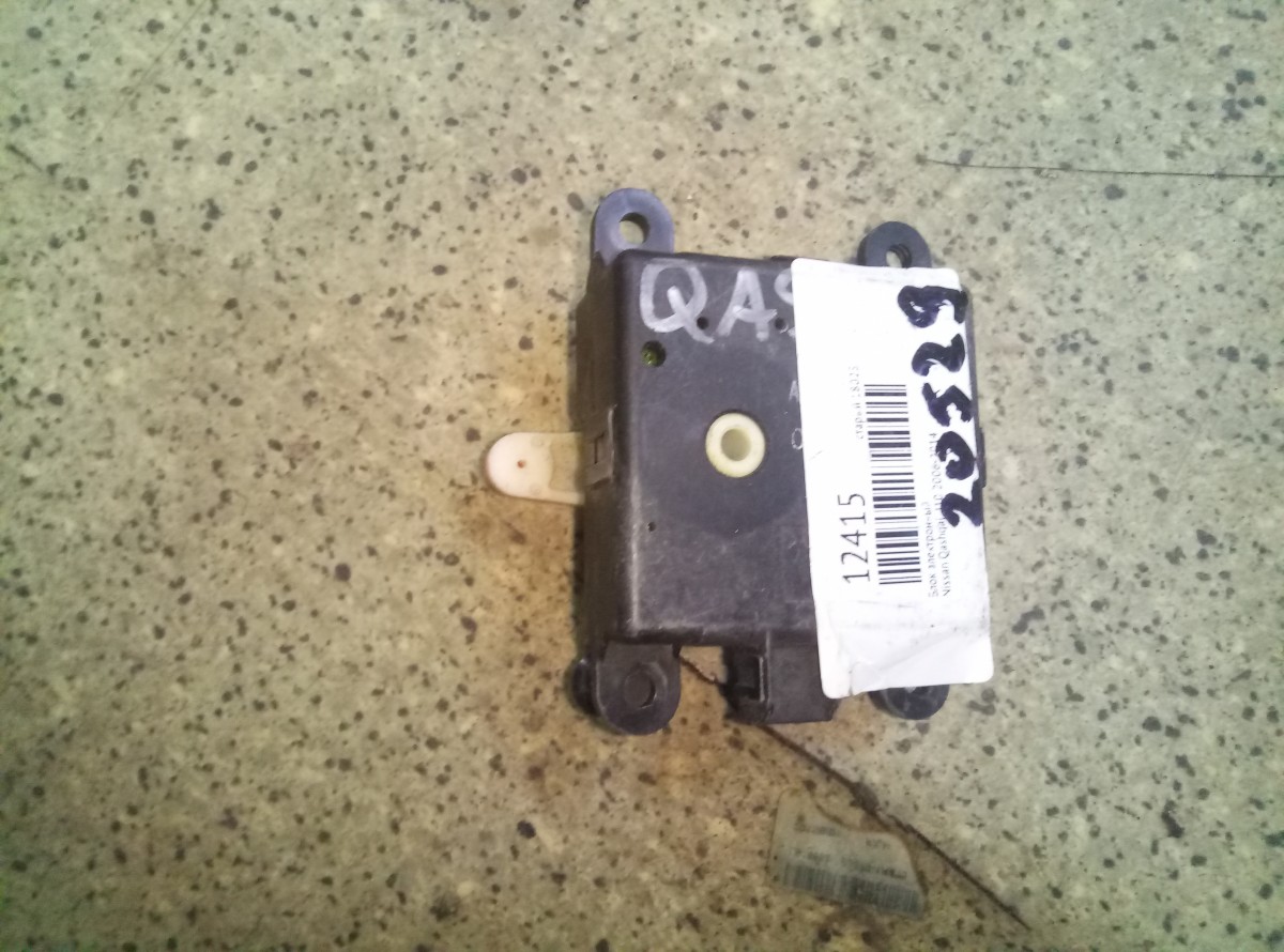Блок электронный Nissan Qashqai 2006-2014 на Nissan Qashqai J10