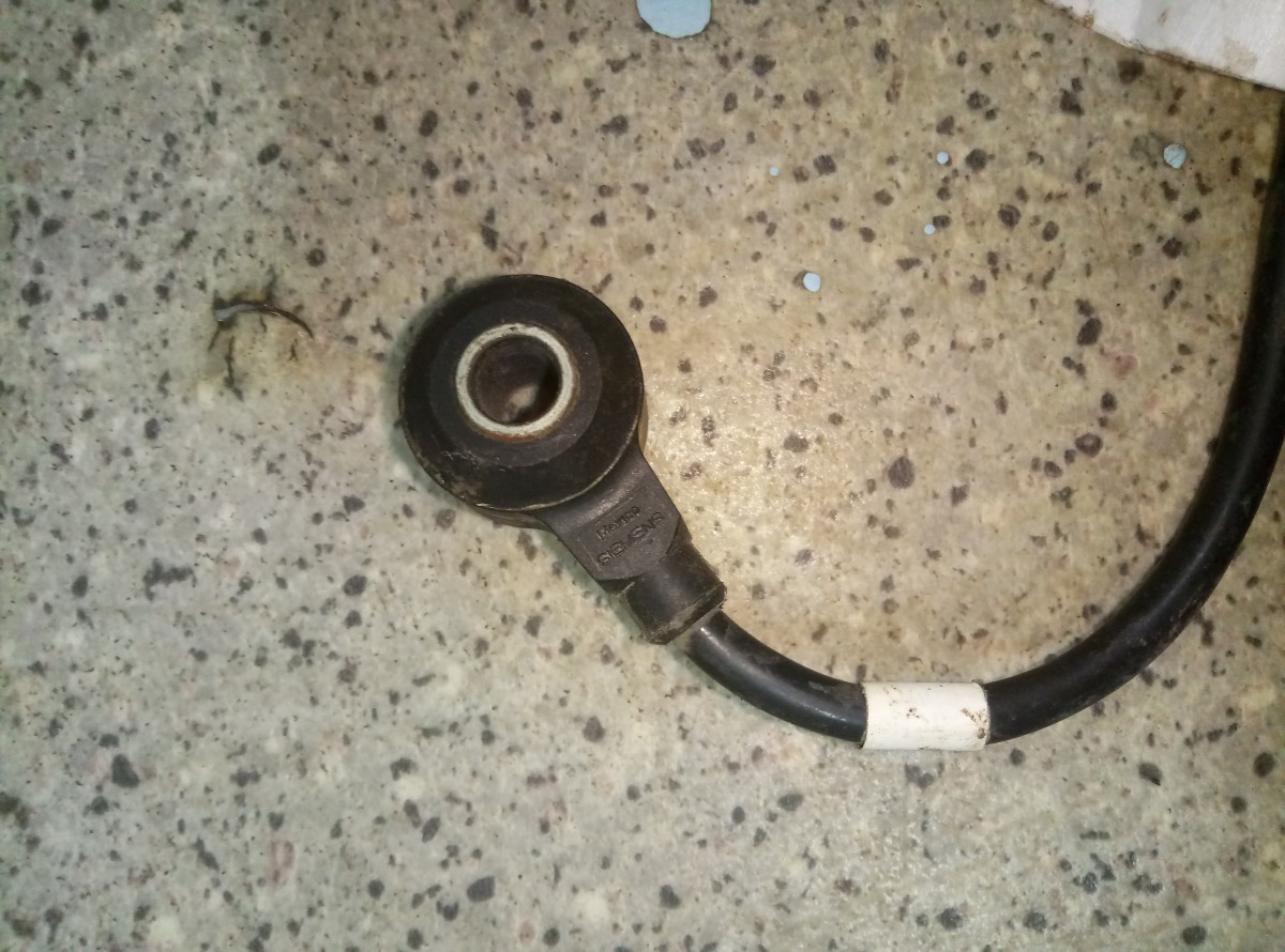 Датчик Детонации Ford Focus 2 2005-2011 на Ford Focus 2