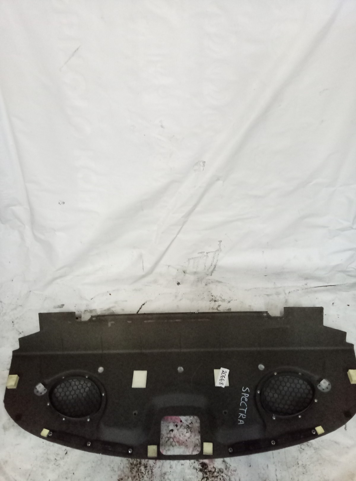 Задняя Полка Kia Spectra 2001- на Kia Spectra 