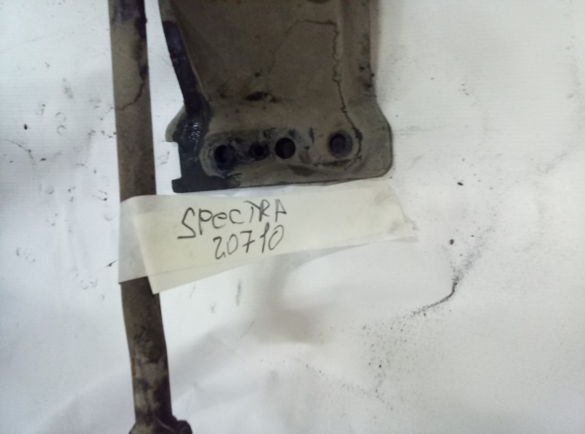 Подрамник задний Kia Spectra 2001> на Kia Spectra 