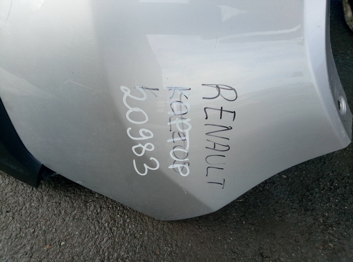 Бампер задний Renault Kaptur на Renault logan I