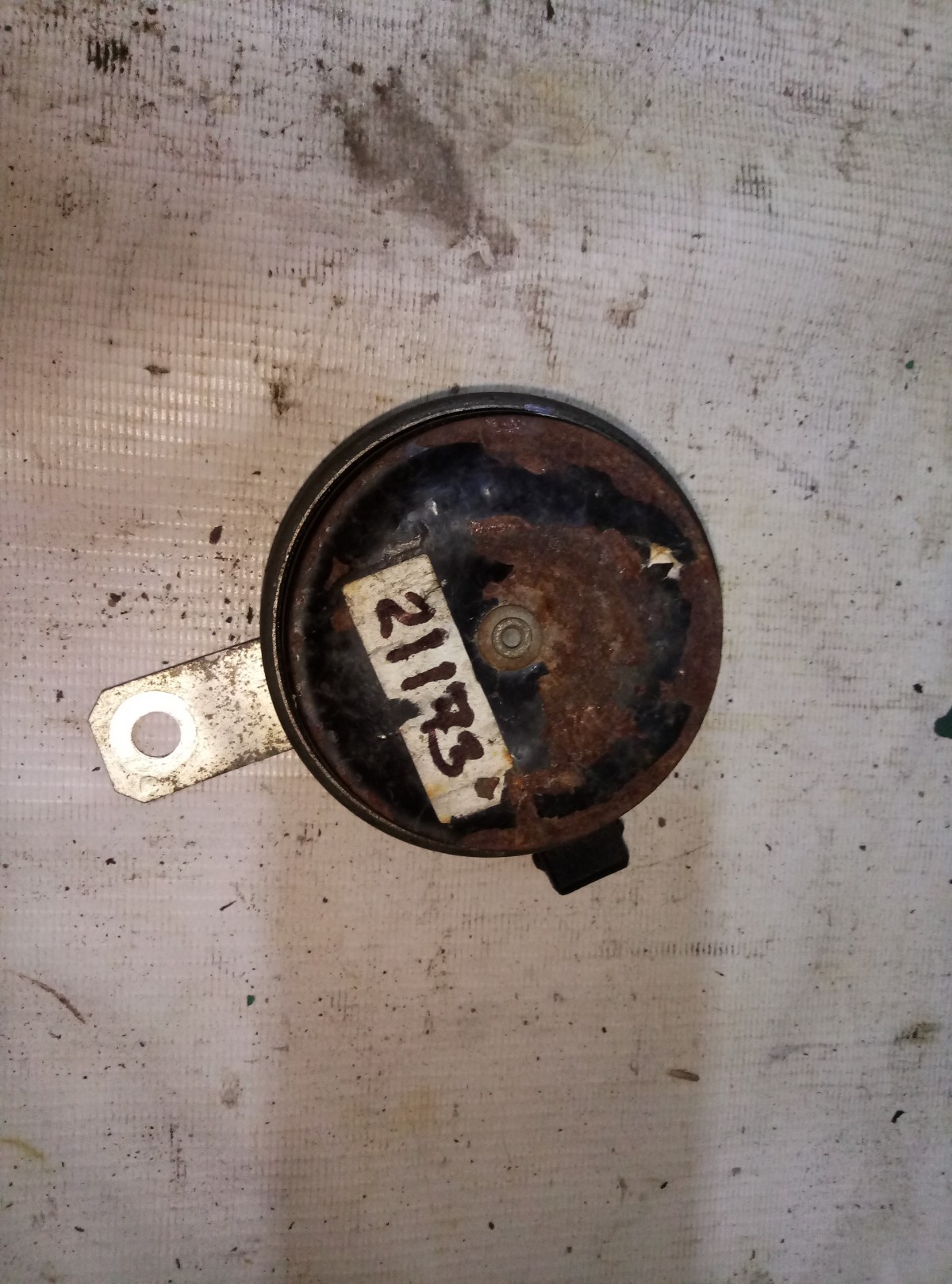 Сигнал звуковой Geely Emgrand EC7 на Geely Emgrand EC7 