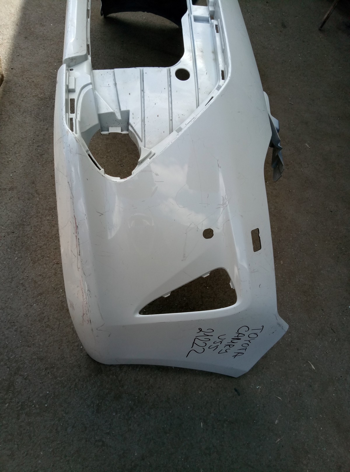 Бампер передний Toyota Camry V50 рест на Toyota Camry V50