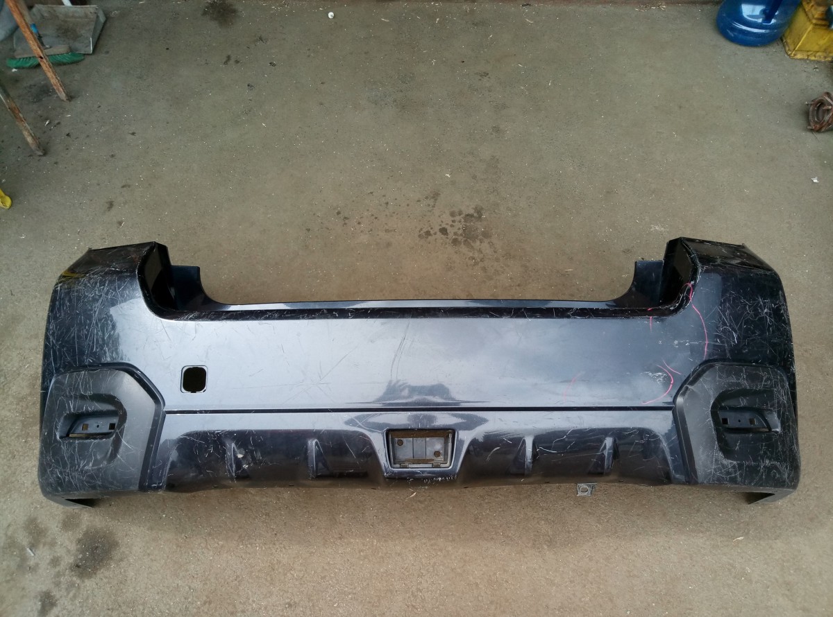 Бампер задний Subaru XV   57704FJ040 на Subaru Impreza 