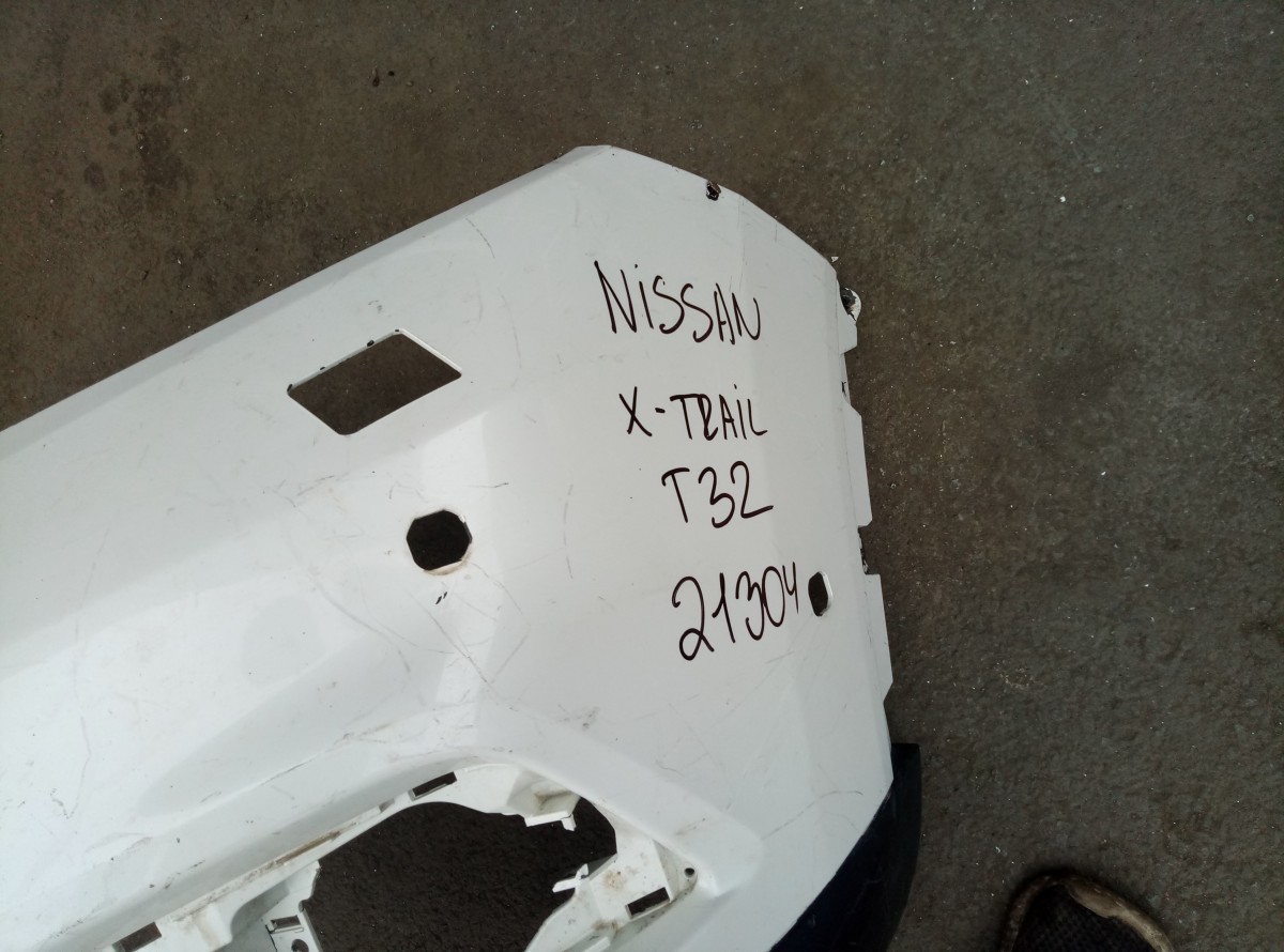 Бампер передний Nissan X-Trail T32 на Nissan X-Trail T31