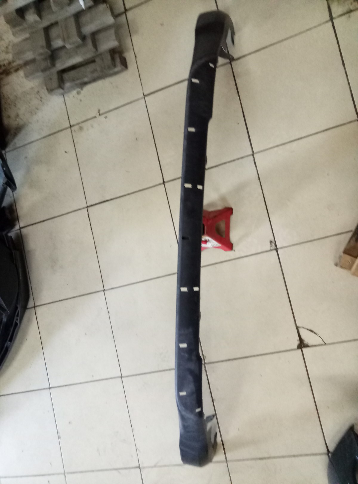 Юбка переднего бампера TOYOTA RAV4 2015-2020 на Toyota RAV 4  (CA40)