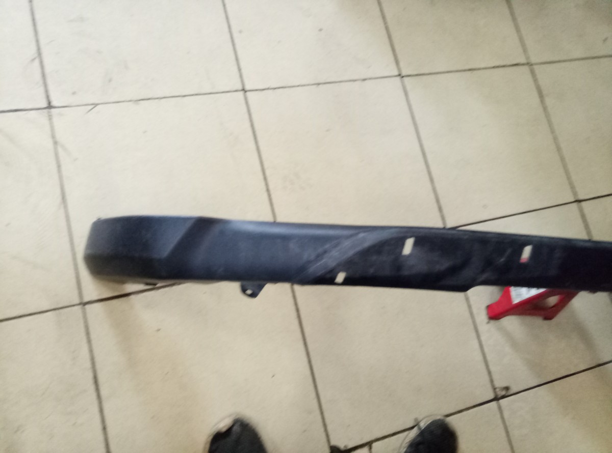 Юбка переднего бампера TOYOTA RAV4 2015-2020 на Toyota RAV 4  (CA40)