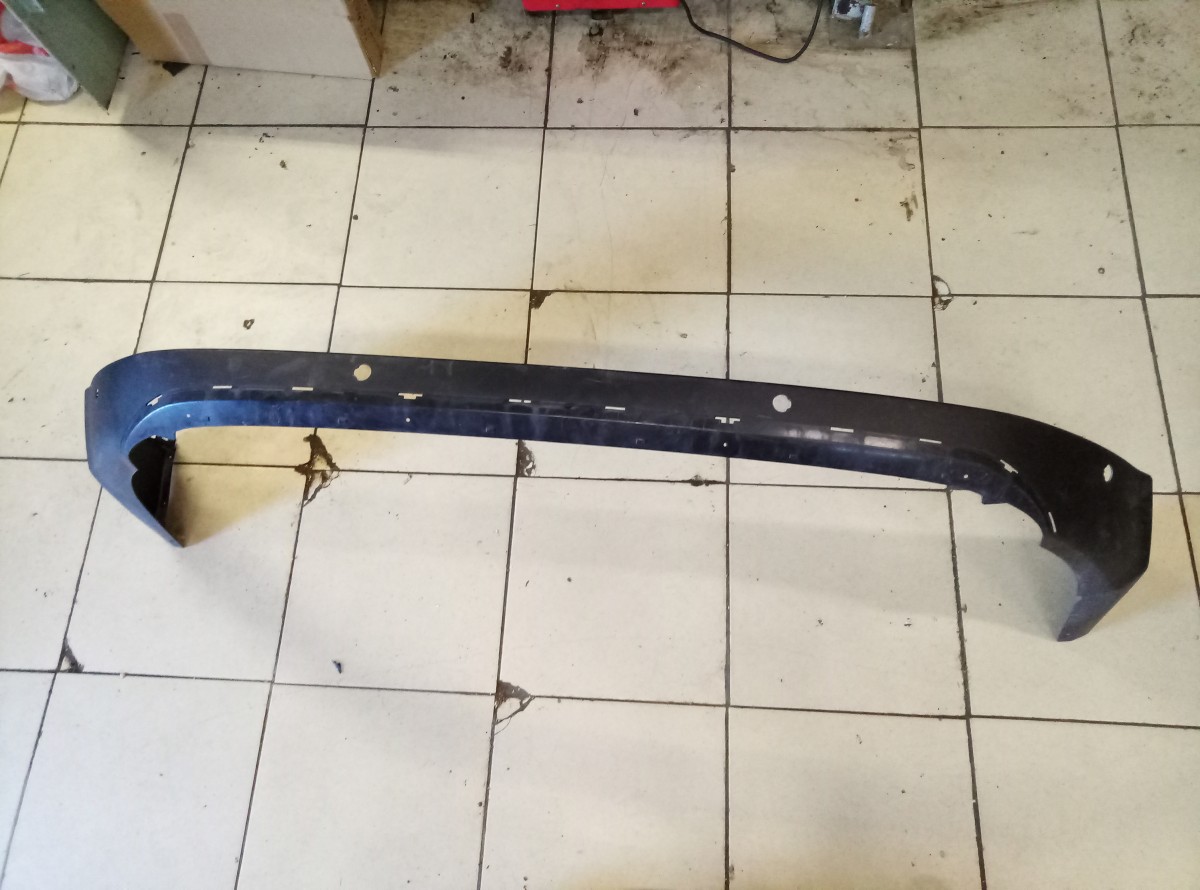 Юбка заднего бампера Toyota Rav4 2015-2020 521690r060 на Toyota RAV 4  (CA40)