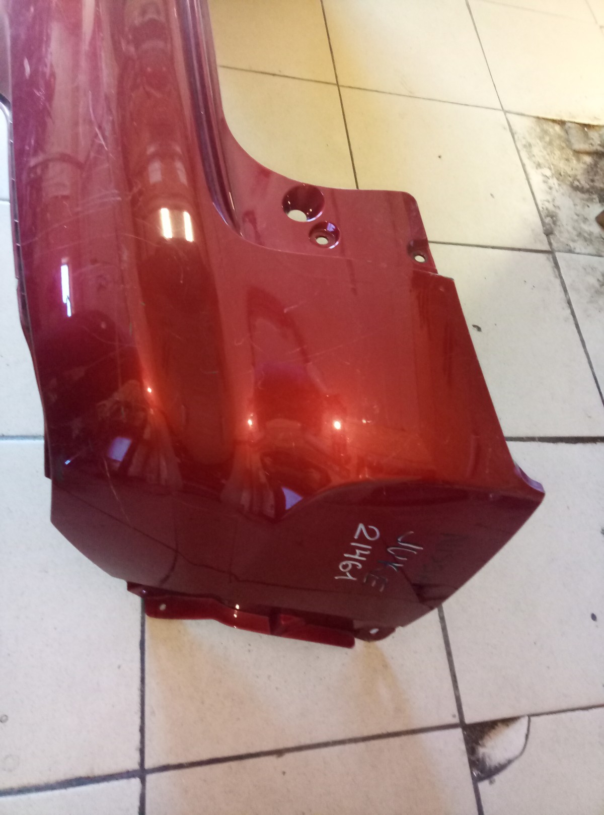 Бампер задний Nissan JUKE 2011- на Nissan Juke 