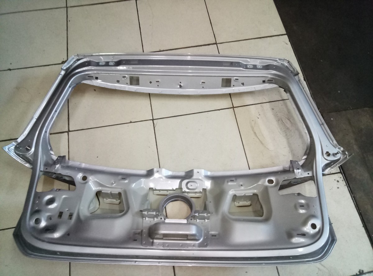 Дверь багажника Volkswagen Golf 7 на Volkswagen Golf VII