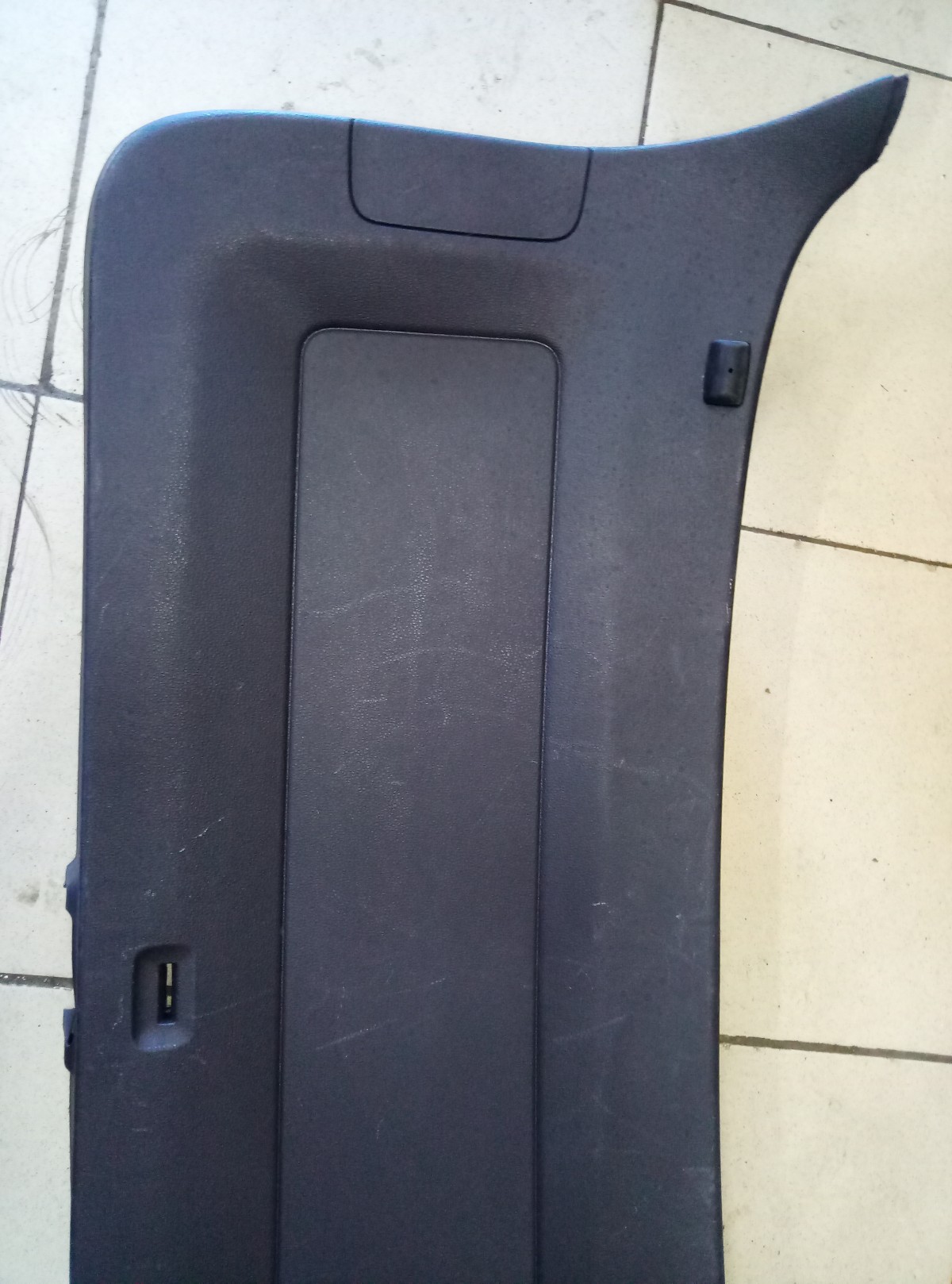 Обшивка багажника Volkswagen Tiguan 2011-2018 на Volkswagen Tiguan 