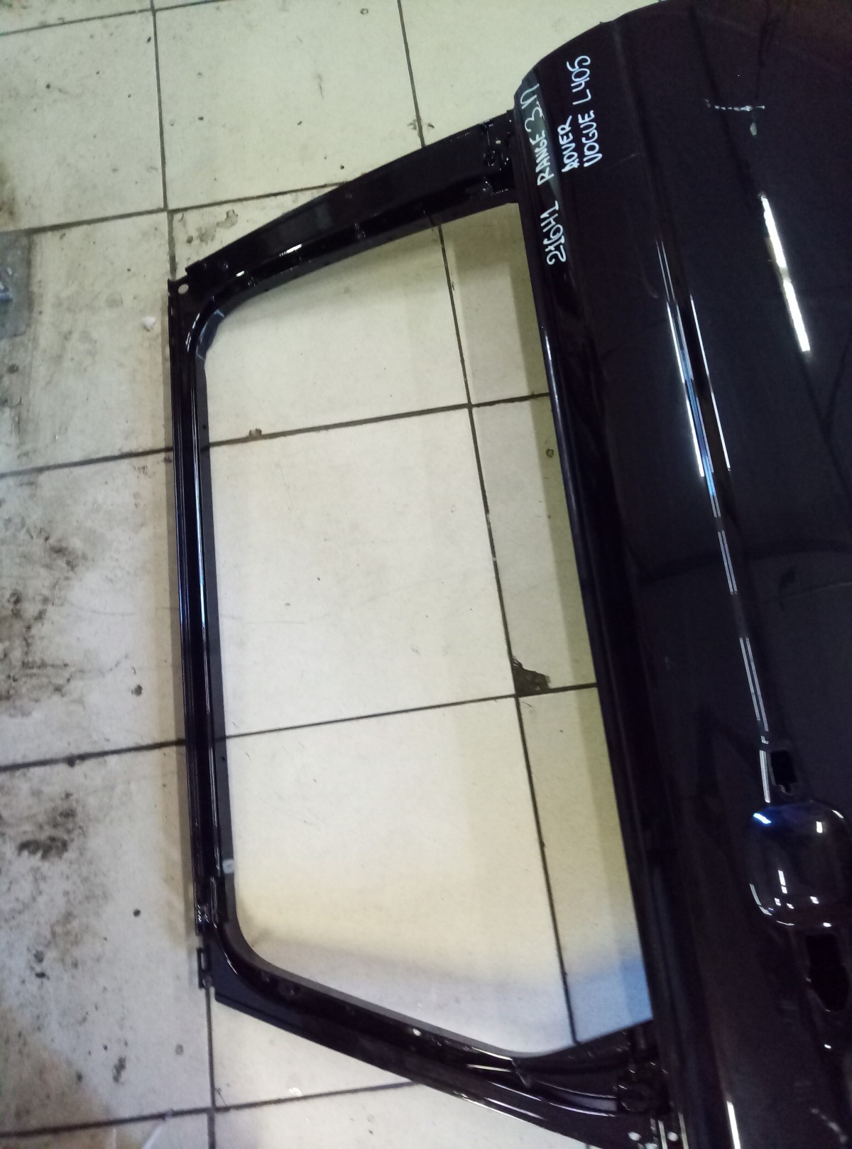 Дверь задняя правая Land Rover Rover VOGUE на Land Rover Range Rover Sport (L494)