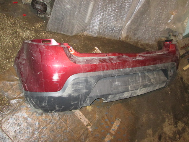 Бампер задний Renault Sandero  2009-2014 на Renault Sandero 