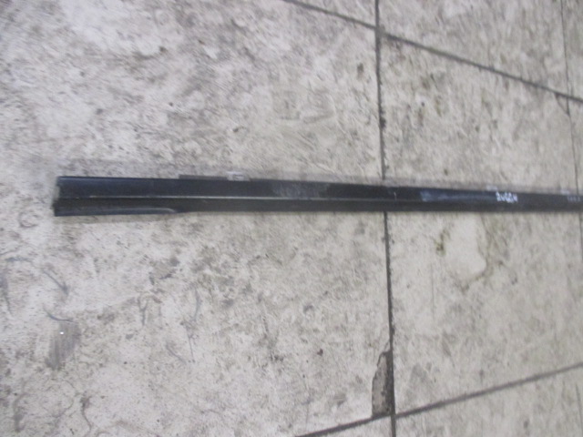 Бархотка стекла двери Kia Ceed (ED) 2006-2012 на Kia Ceed (ED)
