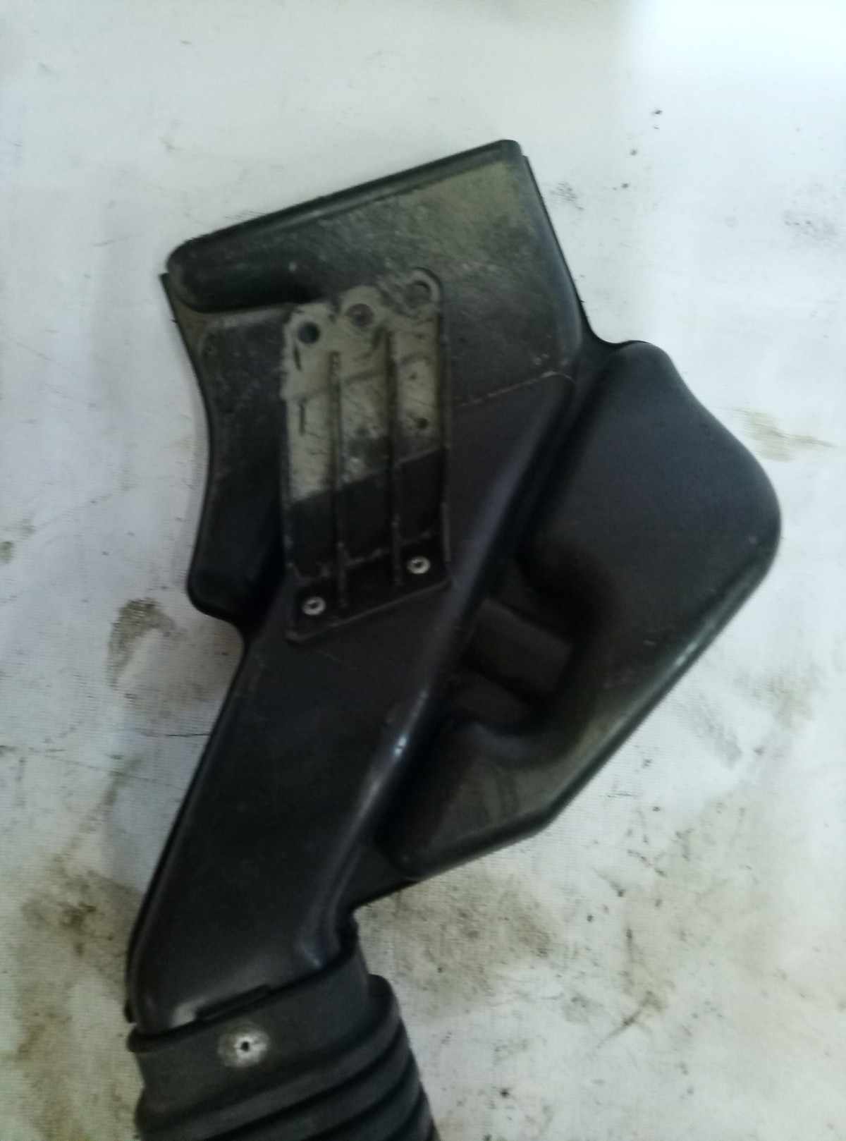  Воздухозаборник Mitsubishi ASX 1505а479 на Mitsubishi ASX 