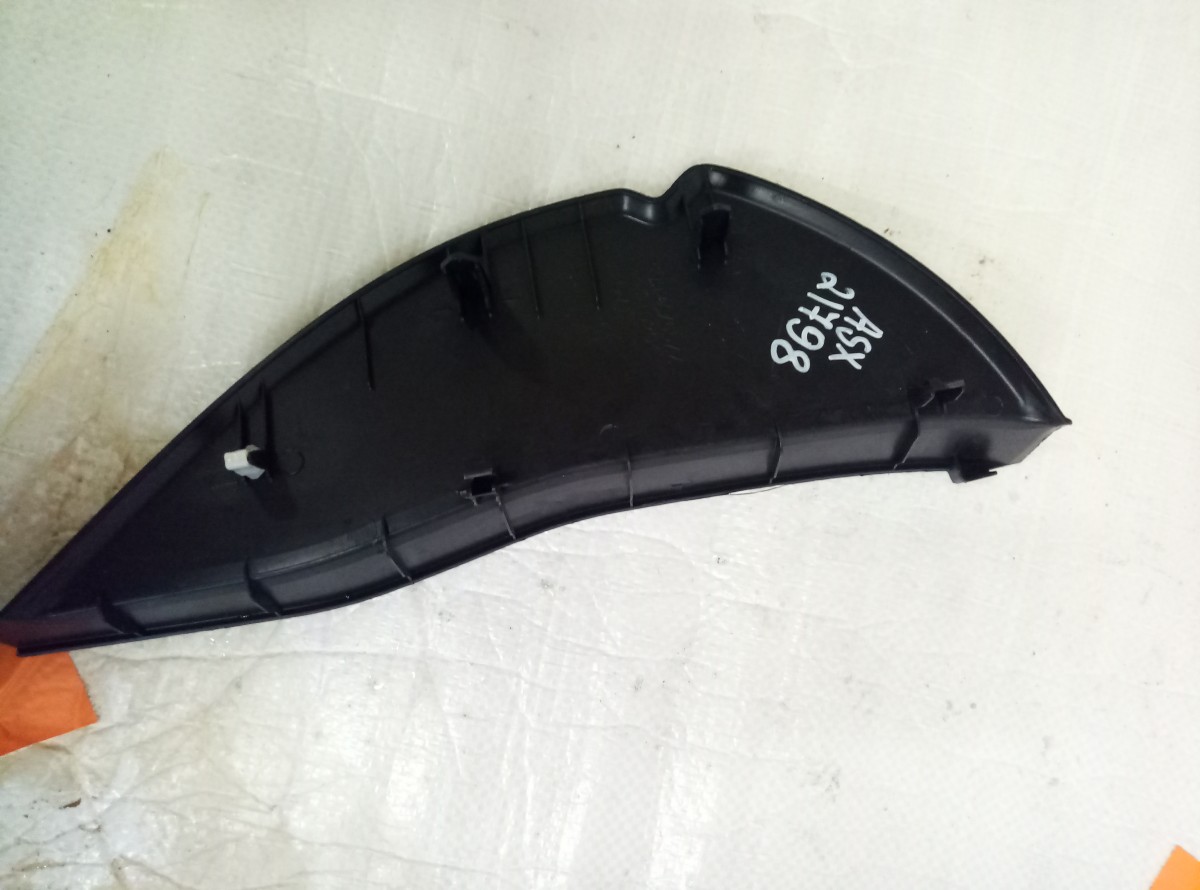 Накладка (кузов внутри) Mitsubishi ASX 8002A765 на Mitsubishi ASX 
