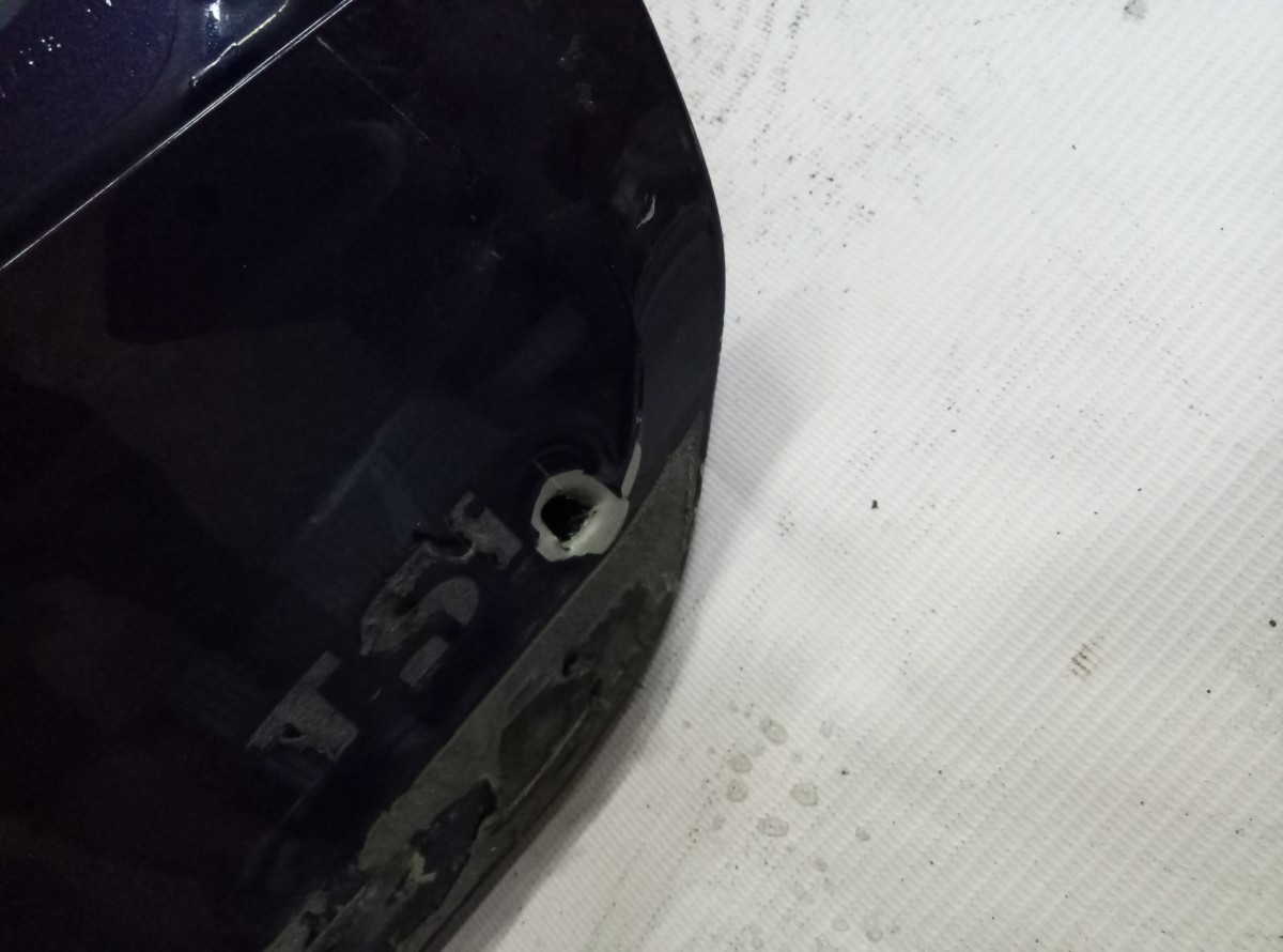 Крышка багажника Volkswagen Passat B7 на Volkswagen Passat VII (B7)