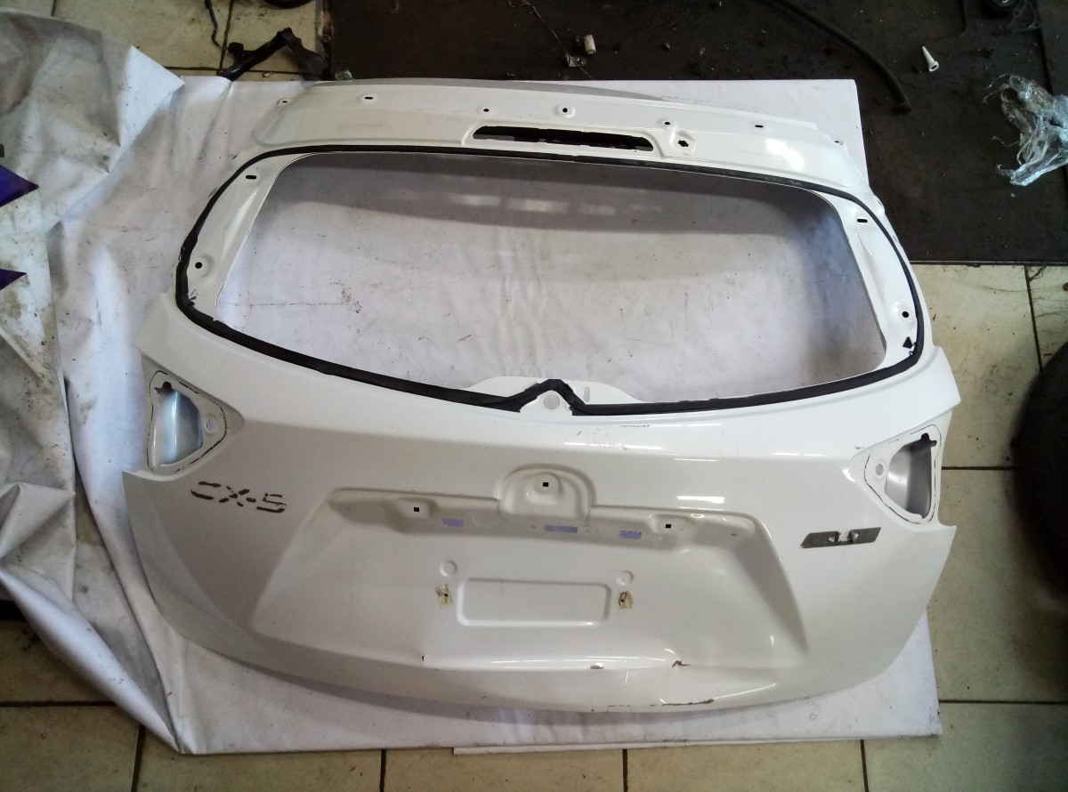 Дверь багажника Mazda CX5 на Mazda CX5 (KE)