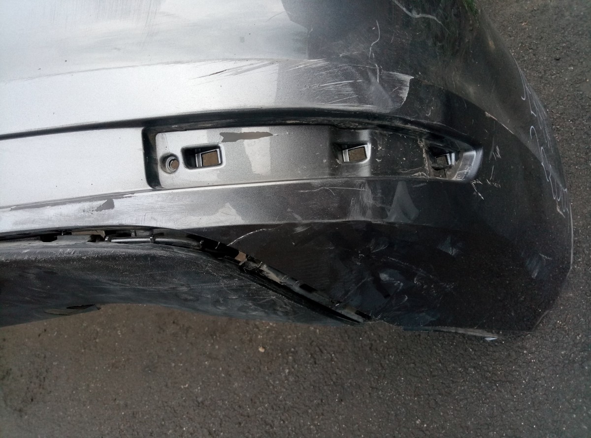 Бампер задний VW JETTA 2011-2016 на Volkswagen Jetta VI