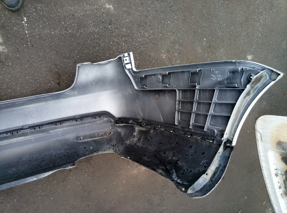 Бампер задний VW JETTA 2005-2010 на Volkswagen Jetta V