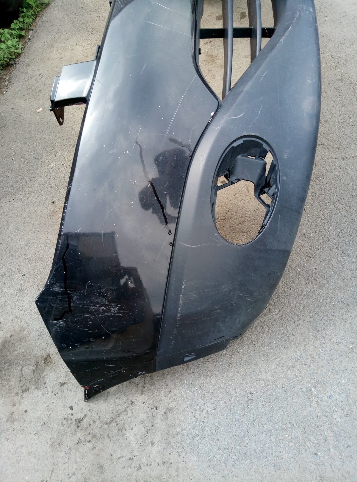 Бампер передний Nissan Qashqai  на Nissan Qashqai J10