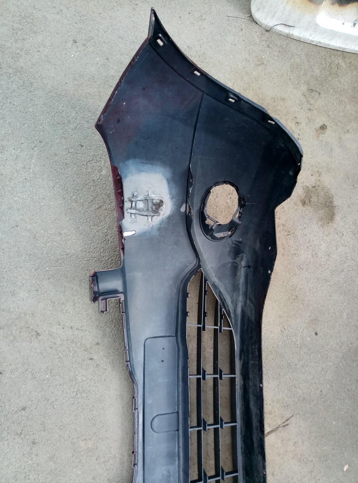 Бампер передний Nissan Qashqai  на Nissan Qashqai J10