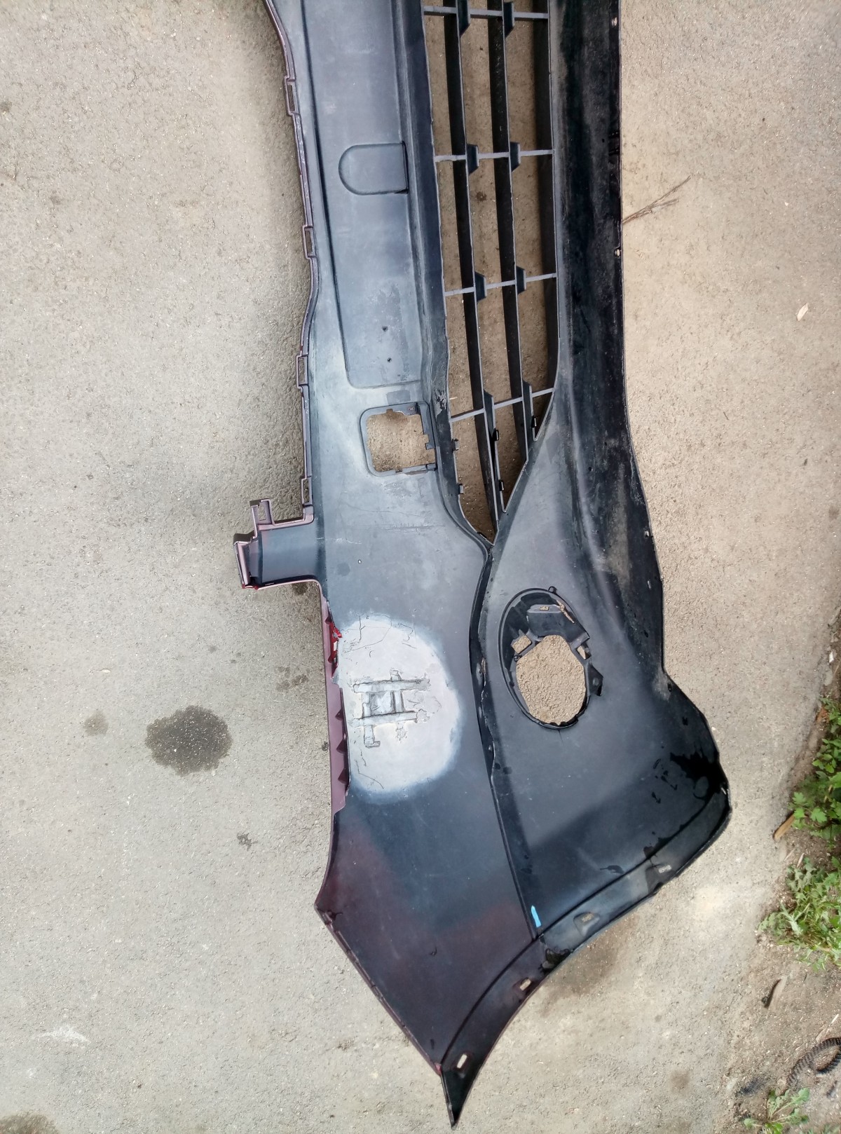 Бампер передний Nissan Qashqai  на Nissan Qashqai J10